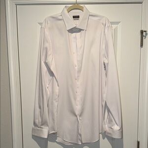 Van Heusen Men's White Dress Shirt - Spread Collar